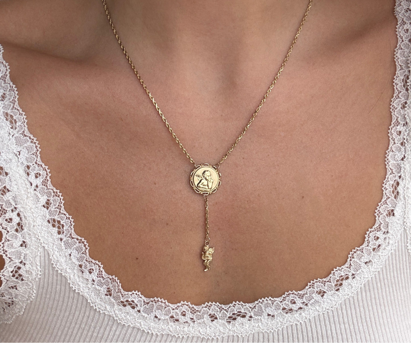 vintage 10k yellow gold cherub lariat necklace