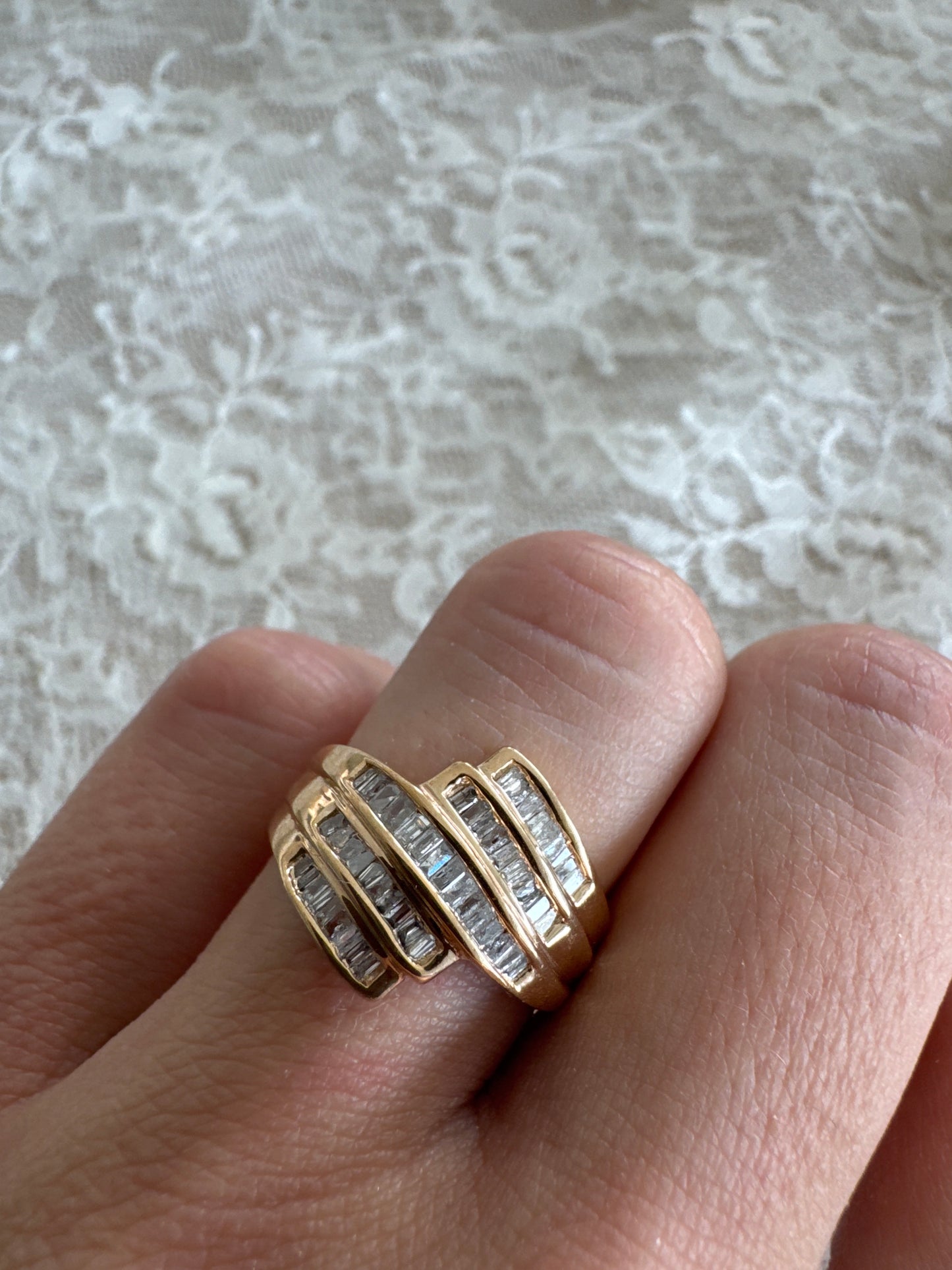 vintage 10k yellow gold baguette diamond ring