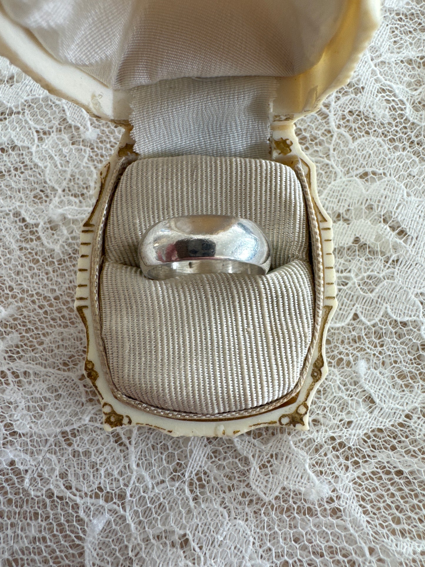 vintage 10k white gold ring